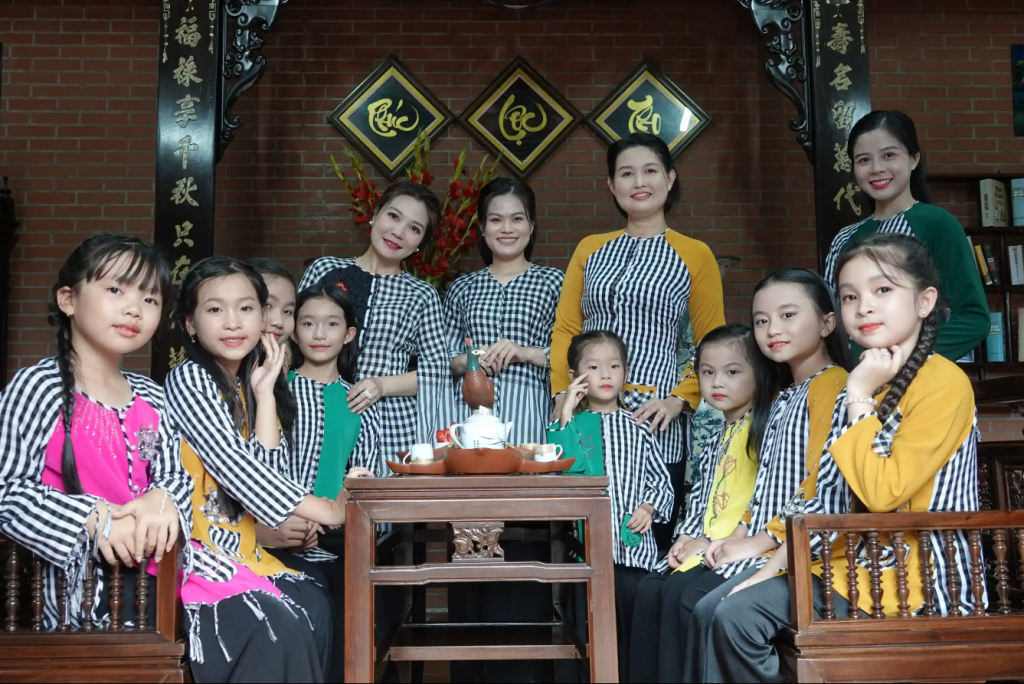 Áo bà ba chất liệu khăn rằn