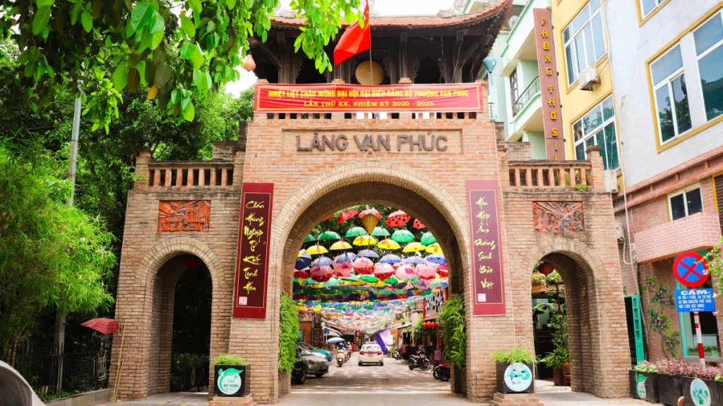 KHĂN RẰN XƯA