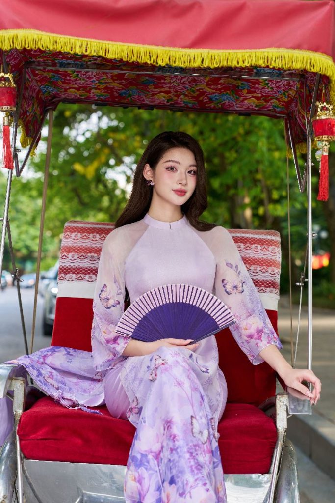 KHĂN RẰN XƯA