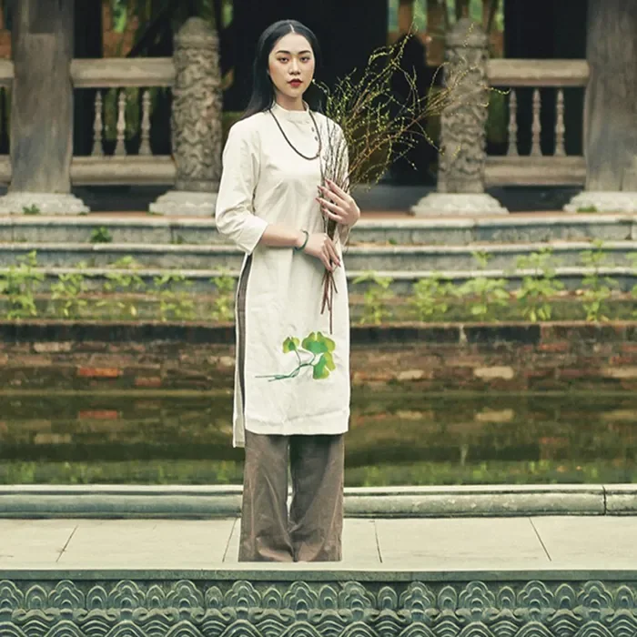 trang-phuc-ao-dai-cach-tan