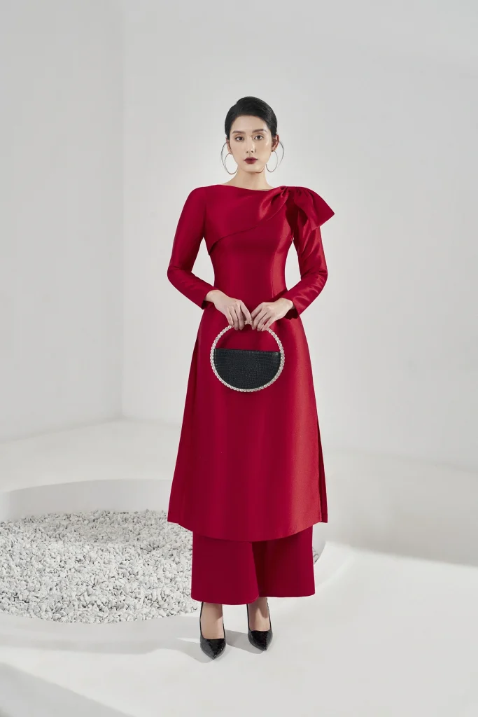 mau-ao-dai-sang-trong-tre-trung