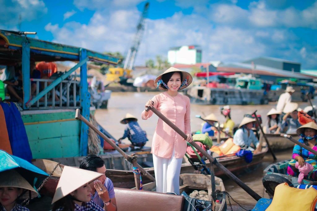 trang-phuc-mien-tay-nam-bo