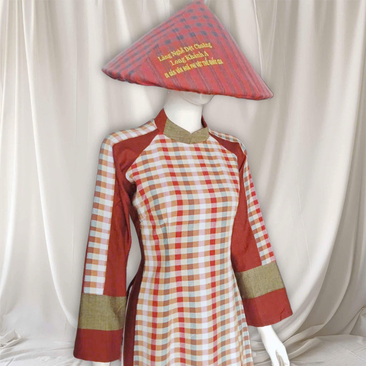 chup-anh-tet-voi-ao-dai